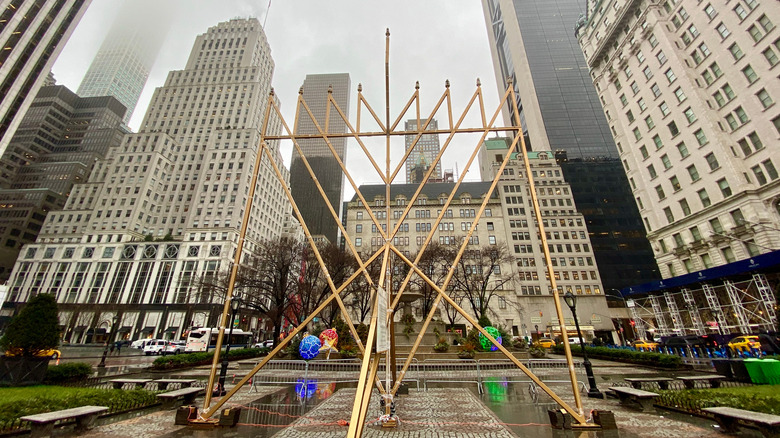World's largest menorah in NYC