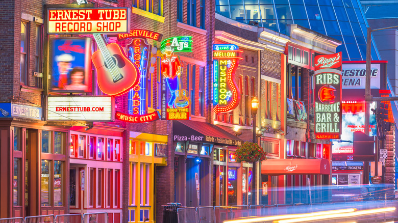 neon lights of Nashville's Broadway