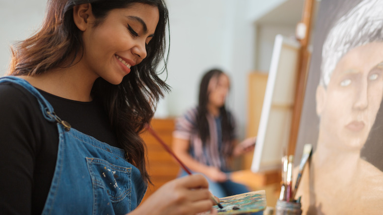 woman painting 