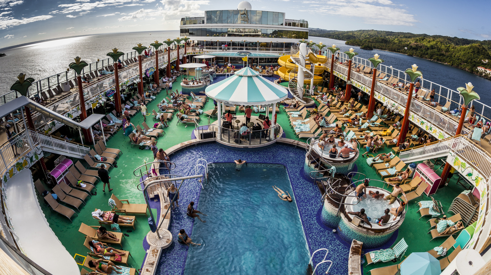 cruise ship pool rules