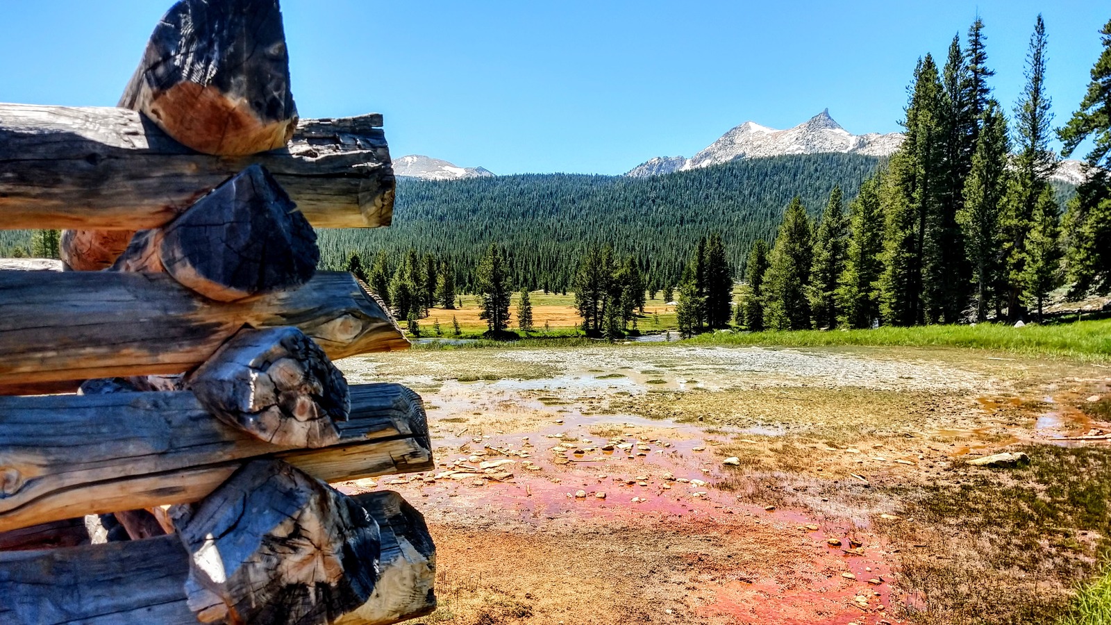 Idaho's Soda Springs Geyser Rivals Old Faithful And Has Fewer Crowds