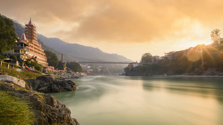 sunset in rishikesh