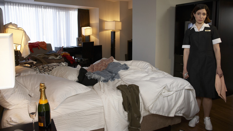 Is It Okay To Leave Your Hotel Room Messy?