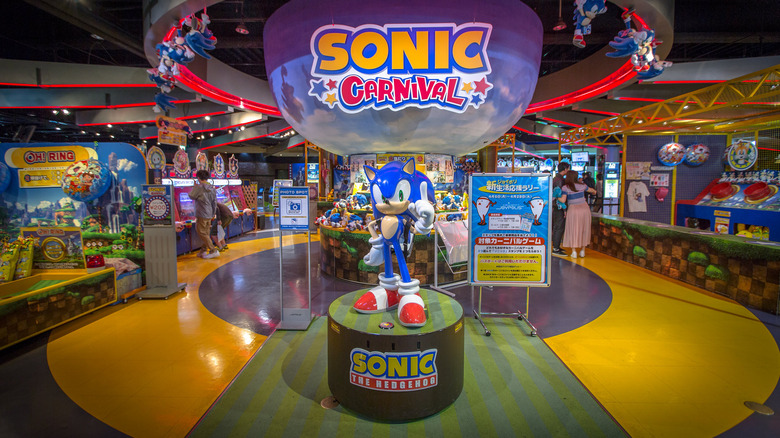 Sonic section of games in Joypolis