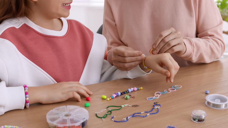 making beaded bracelets