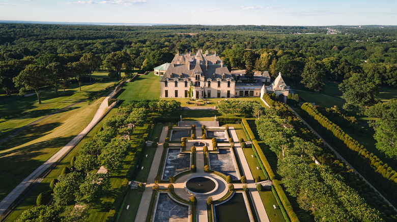 Panoramic view of Oheka Castle