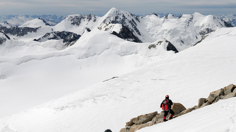 Mount Khuiten (Mongolia)