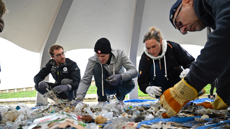 Surfrider Foundation beach cleanup