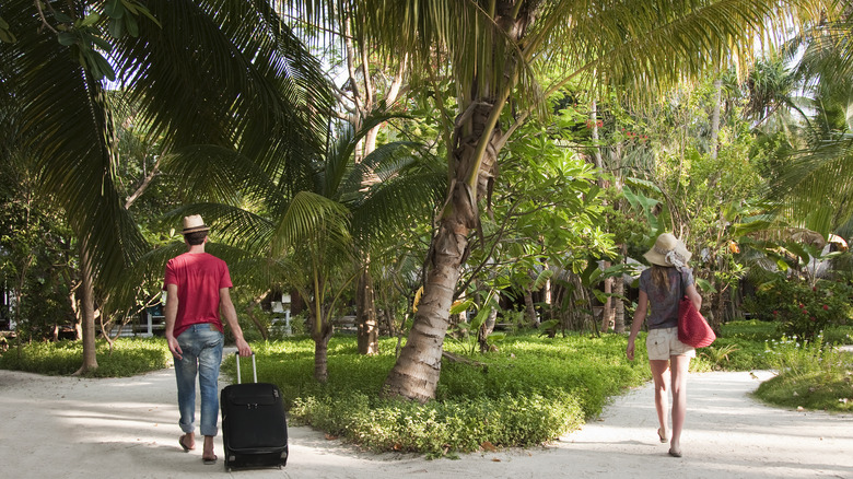 couple disagreeing on vacation