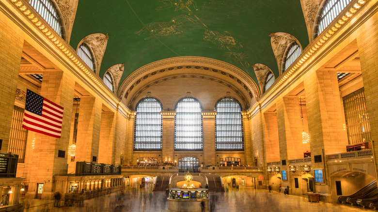 Hall and green ceiling of Grand Central