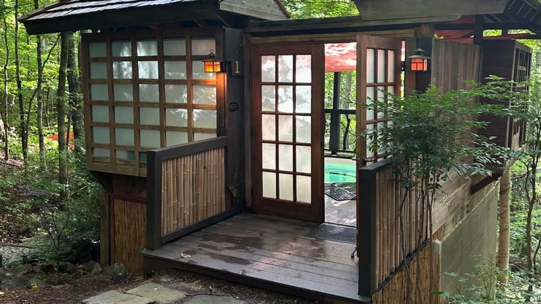 Outdoor view of a bath at the Shoji Spa & Retreat in Asheville, North Carolina