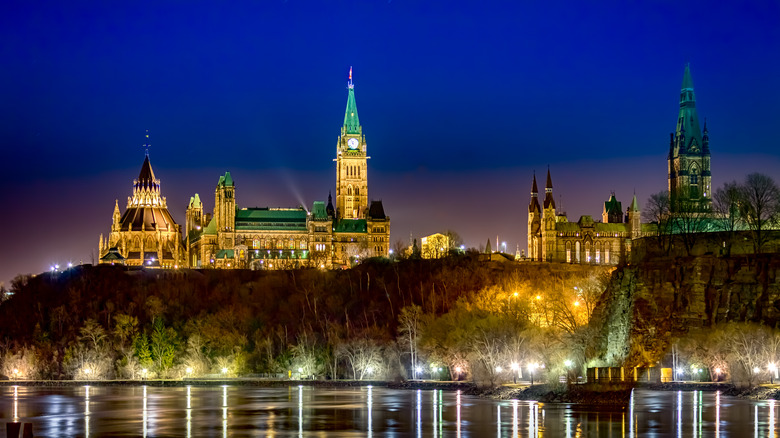 Ottawa Peace Tower at night