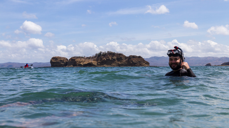 Man snorkeling 