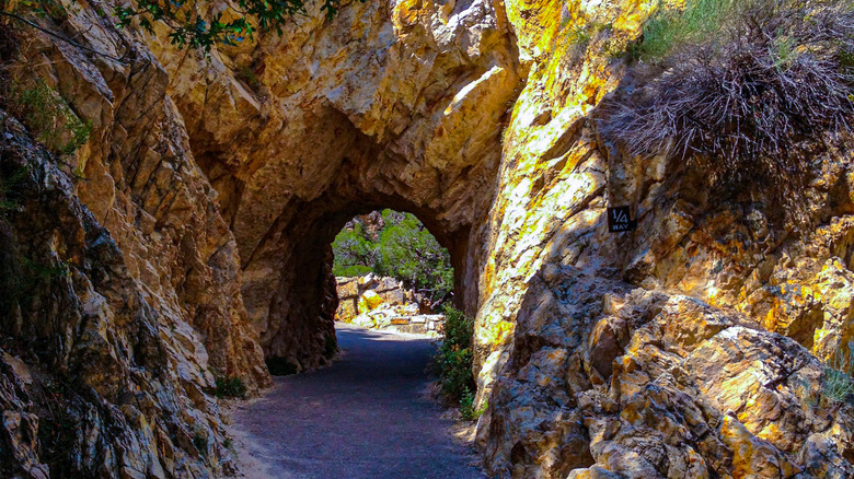 Tunnel at Timpanogos Cave