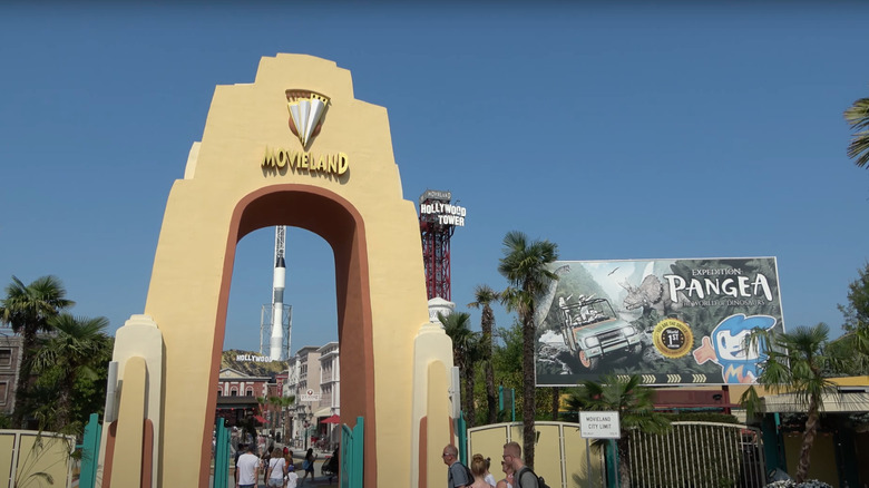 Movieland theme park Italy entrance