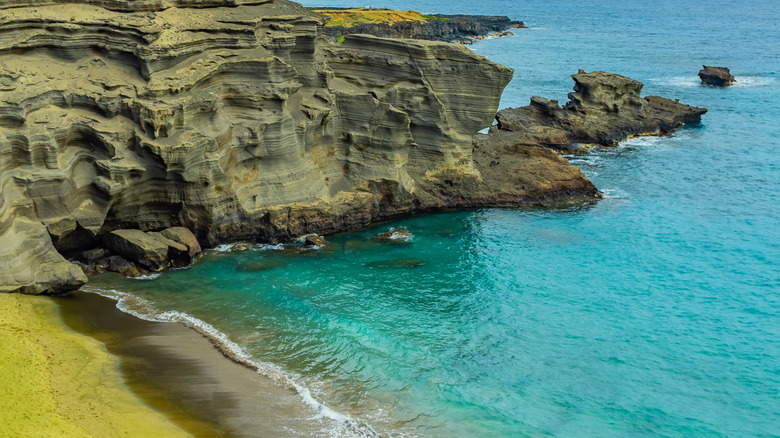 Papakolea Beach landscape