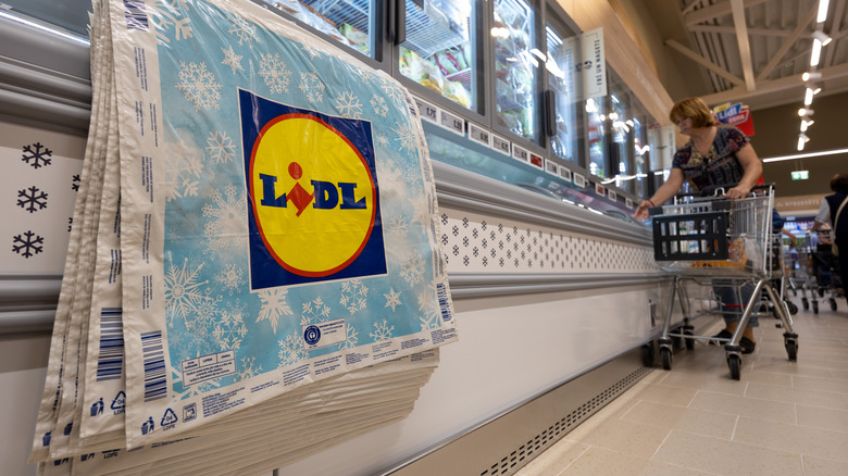 Bags at Lidl grocery store
