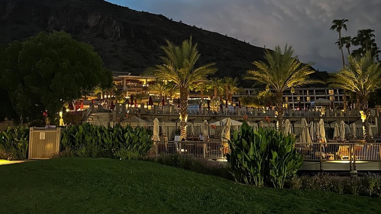 The Phoenician at night