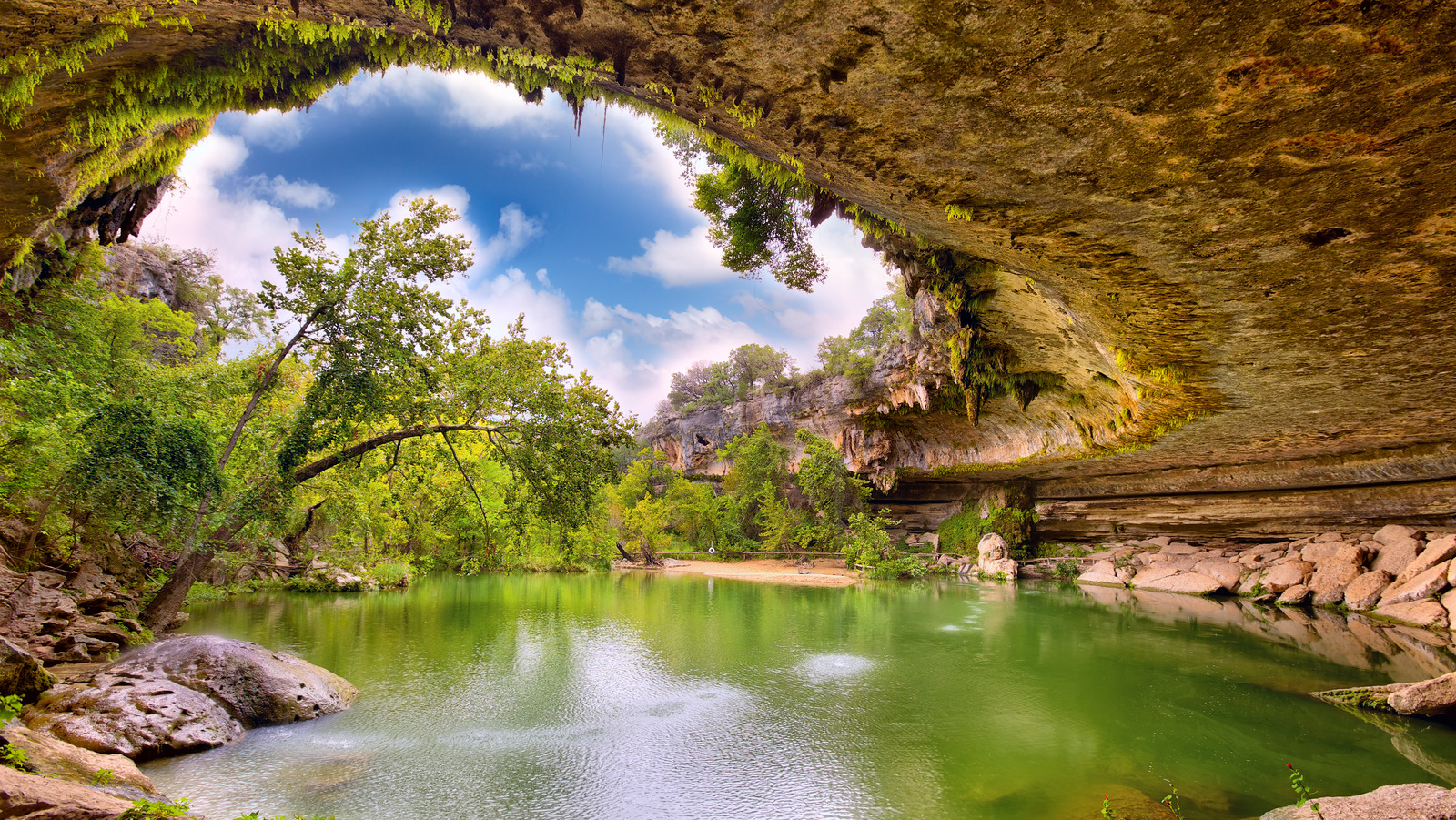 Plan A Trip To The South To Take A Dip In The Top-Ranked Swimming Hole In  America