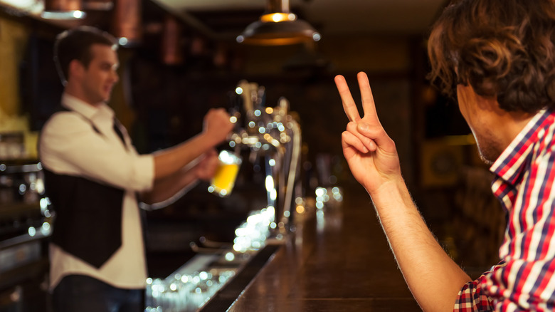 Ordering beers with two-finger gesture