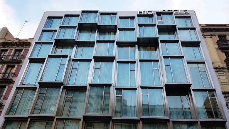 H10 Cubik hotel facade