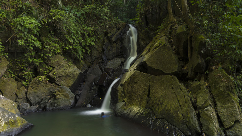 Pria Laot Waterfall, Pulau Weh