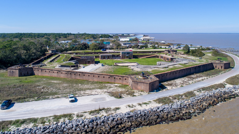 overview of Fort Gaines