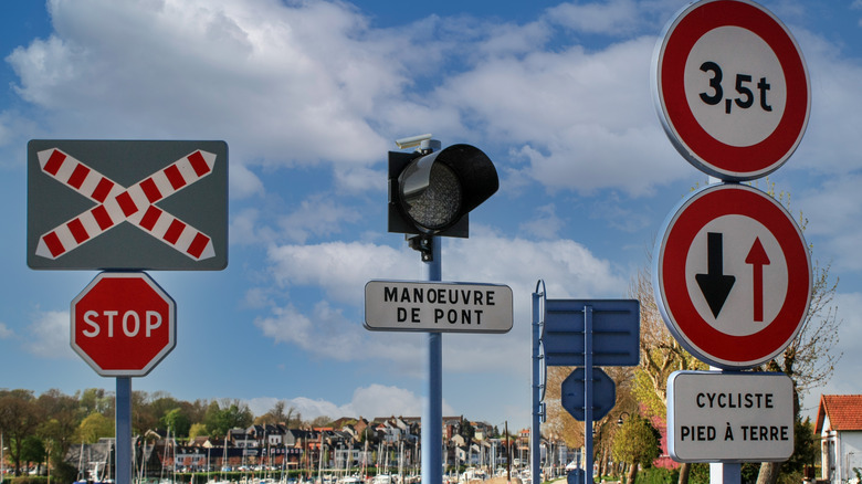 road signs in France