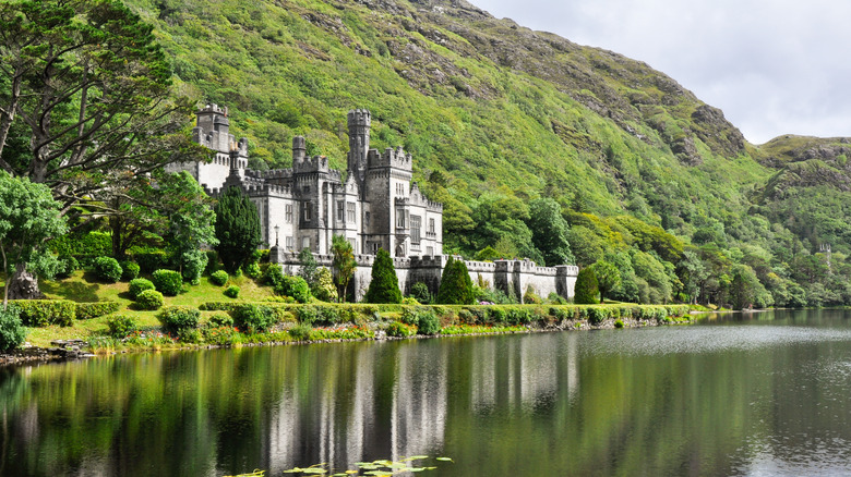 Connemara mountains