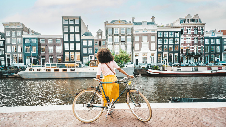 tourist with a bike in netherlands