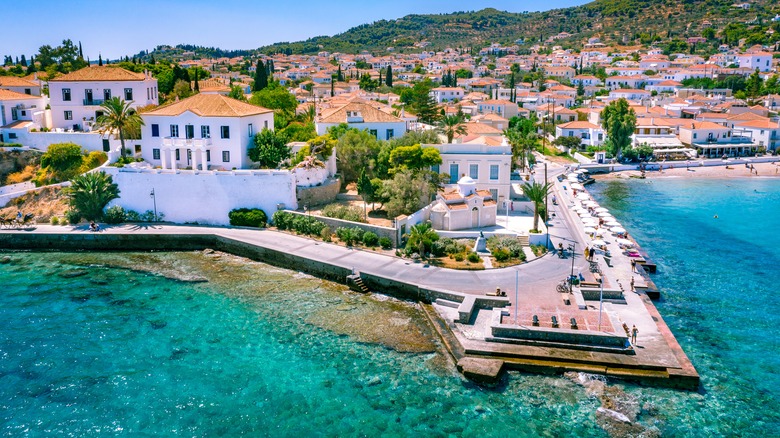 Aerial vista of Spetses town