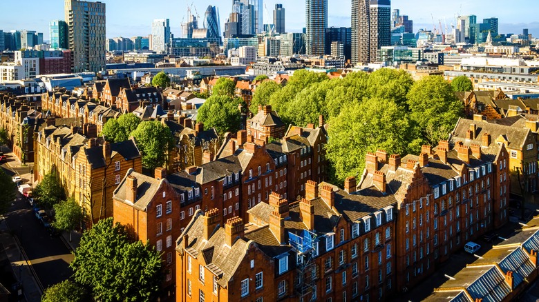 Shoreditch neighborhood with background skyscrapers