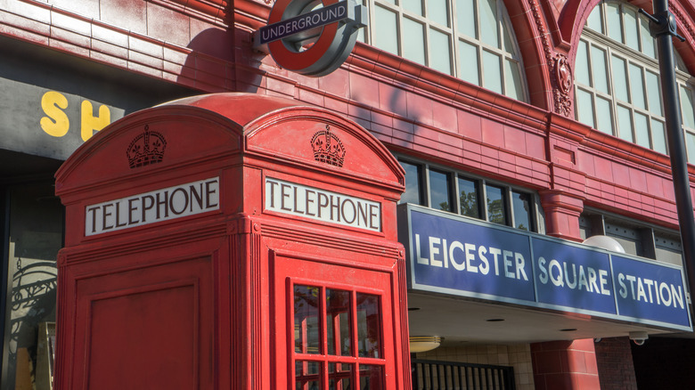 Red phone box in Universal Studios Florida