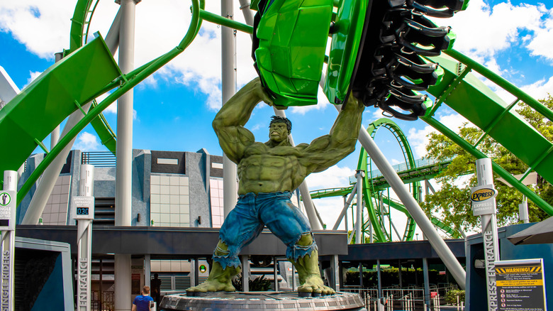 Incredible Hulk Coaster statue at Universal Studios Florida