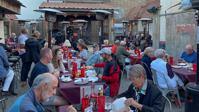 busy restaurant