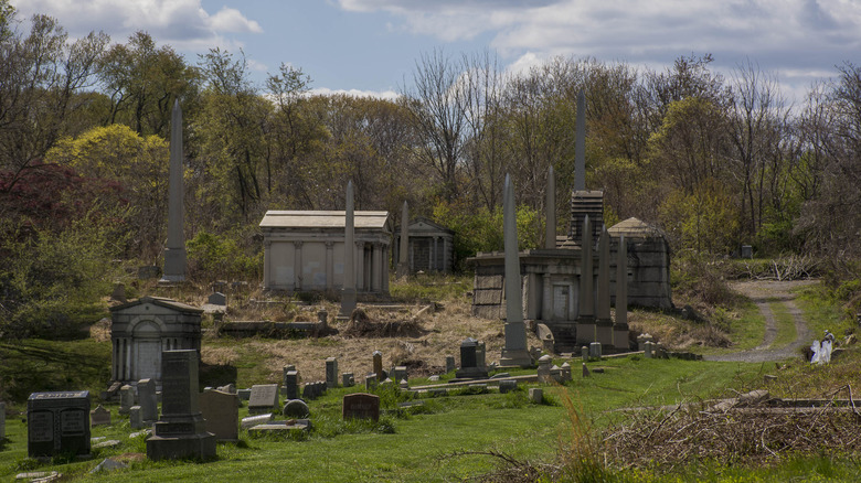 Mount Moriah Cemetery headstones