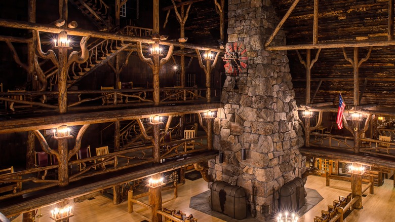 Old Faithful Inn, Yellowstone, Wyoming