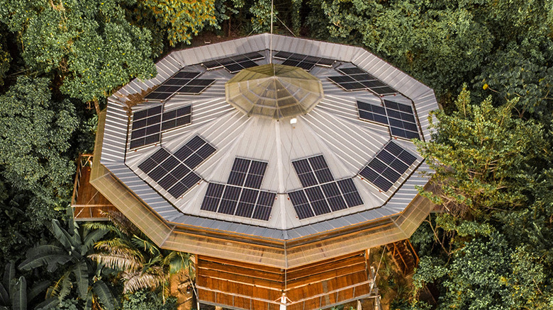 solar panels on octagonal roof 