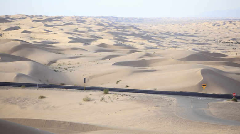 imperial sand dunes california highway