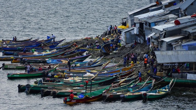 Boats docked at Migingo Island