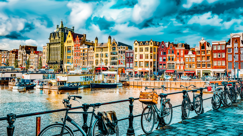 bikes along Amsterdam canal