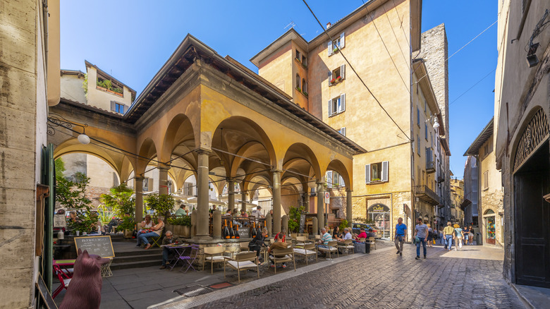 Al-fresco restaurant in Bergamo