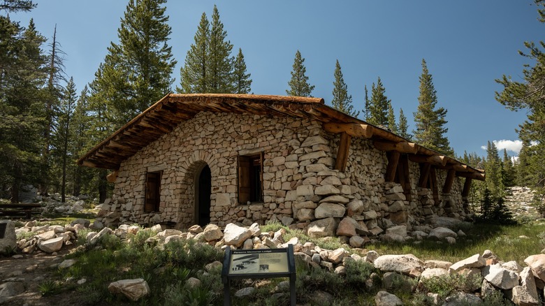 Parsons Lodge Yosemite National Park