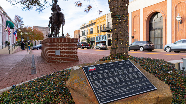 Plaque in Nacogdoches about the Fredonia Rebellion