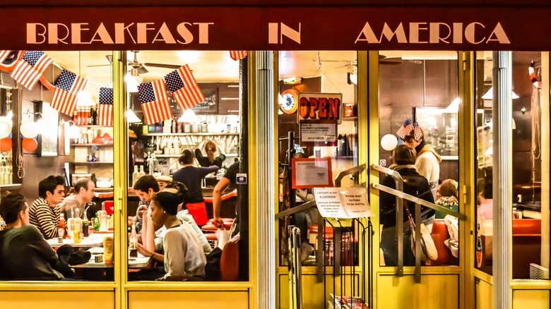 Exterior Breakfast in America