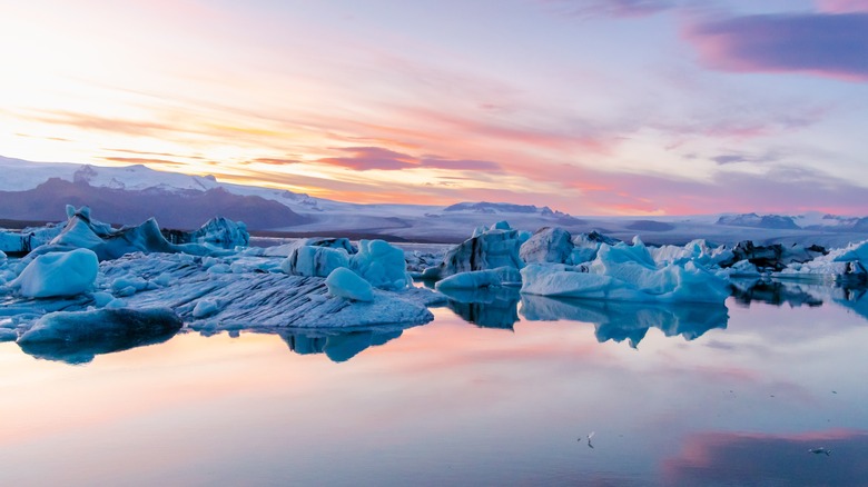 Jökulsárlón Glacier Lagoon with floating ice