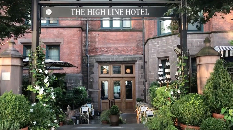 Front of High Line Hotel