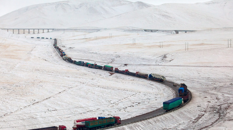 On a train from Golmud, China