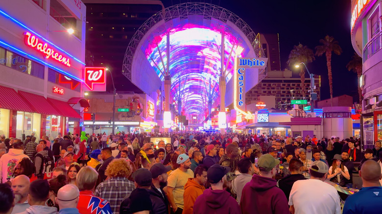 Busy crowds at Fremont Street party