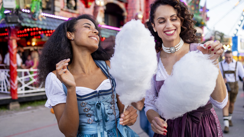 women having fun at Oktoberfest